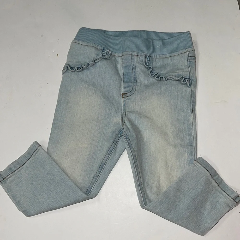 GARANIMALS LIGHT WASH JEANS 24 MONTHS